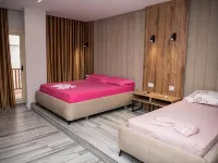 New Donantelo Hotel Hoteles en Condado de Vlorë