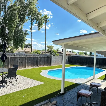 A Getaway Home with a pool table, table tennis & a Pool.