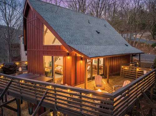 Slope View Chalet Hot Tub, Firepit, Family Fun