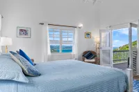Makere Cottage - Spacious 1 Bed Villa, 20' Pool, Stunning Views, 5 Mins to Beach Hotel a 