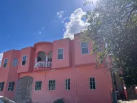 A Taste of Jamaica Lavern’s Place Hotel di 