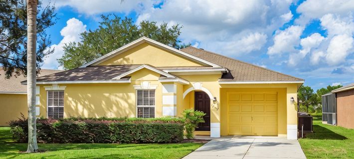 Luxury lake and conservation view home, new upgraded kitchen appliances Hotels in Clermont