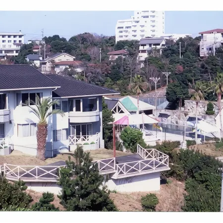 Tomoyama Kanko Hotel