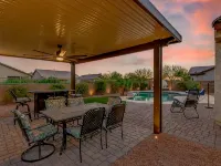 DESERT GEM!  Resort style Living - Private Pool. Hotels in Florence