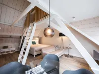 Stadsvilla Mout Rotterdam-Schiedam Отели рядом с достопримечательностью «Эмхавен»