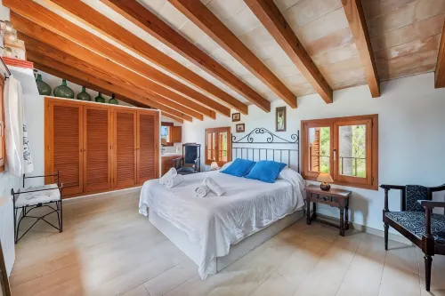 Beautiful very quiet villa with pool, large terraces and a large garden. - 3-Star