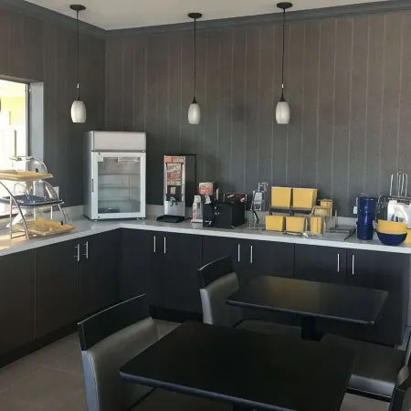 Days Inn by Wyndham Odessa