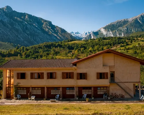 Hotel Torrecerredo Ξενοδοχεία στην πόλη Cabrales