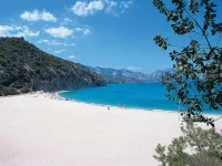SARDINIA SEA HOLIDAYS AND FREE CLIMBING