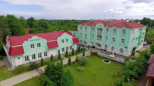 Aleksandriya-Peterhof Hotel