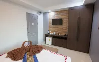 พงศกร บูติค รีสอร์ท - รีสอร์ท