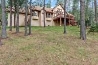 Luxury home on the golf course with spacious deck overlooking the mountains - Pool