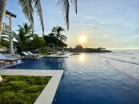 Vista Las Olas Resort - Kolam Renang