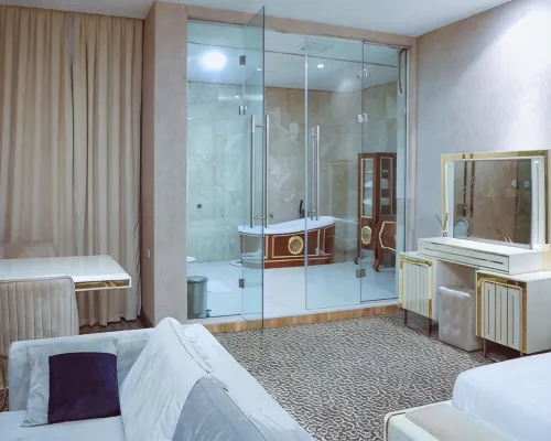 City Center Akure Hoteles en Akure