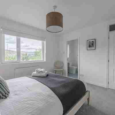 Heathercroft House-Beautiful, Modern 3 Bedroom House with Stunning Views Rooms