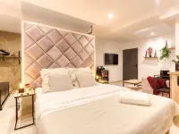 Suite Wood Love & Spa - 4P Private Sauna and Jacuzzi Hotels in Coupvray