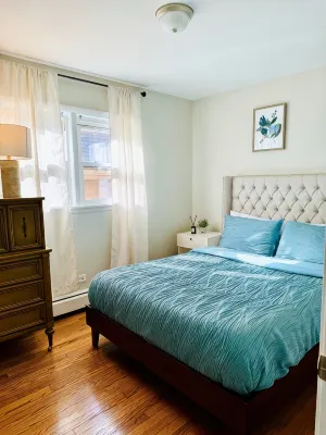 3BR/1ba apt; fully furnished and equipped; in Forest Park - Homestays