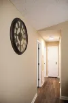 Charming 3-bedroom home in Fayetteville: 5 min from Base