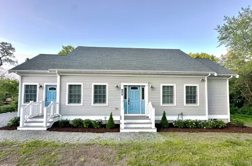 3-bedroom house in charming Dennis minutes to Corporation Beach. Relax & unwind. - 4 tähden