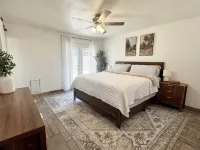 Family-Friendly 3BR house in Prime Location-near hospital – PETS STAY FREE