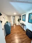 Posh spacious pool house in the Heights. - Private Pools