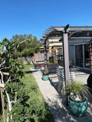 4-bedroom house in an amazing neighborhood with AC, WiFi. Relax and unwind. - 3 stjerner