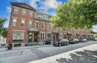 Historic Mt. Adams Townhome-Walkable-Sleeps 10 - balcón