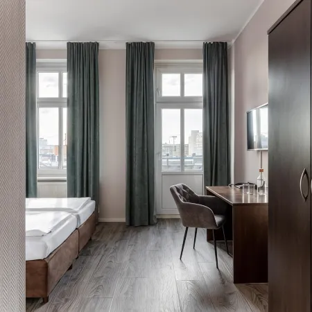 Hotel Nova Отели рядом с достопримечательностью «Каульсдорф»