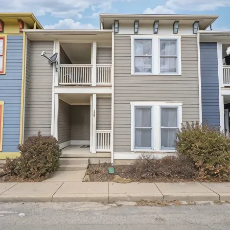 Luxurious Downtown 3BR Townhome • Dual King Beds • Games • Private Garage
