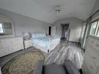 Henry's Hideaway-Cape May- 2.5 blocks to beach- 5 BR- Elevator - 4-stjärniga