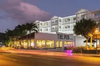 Airlie Beach Hotel - parking