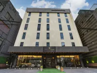 Lala Vianco Business Hotel Hotels near Seomyun