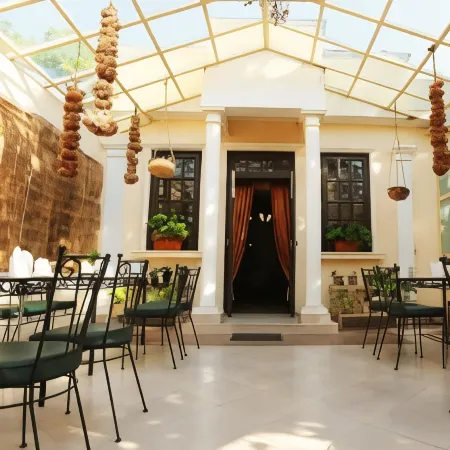 WelcomHeritage Windsor Lodge