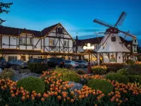 Auld Holland Inn Hotels in Oak Harbor