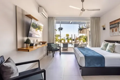Vista Ocean Suites