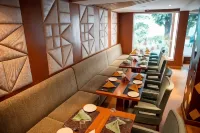 The Fern Surya Resort Dharampur, 卡薩利山, 萬豪系列 - 早餐