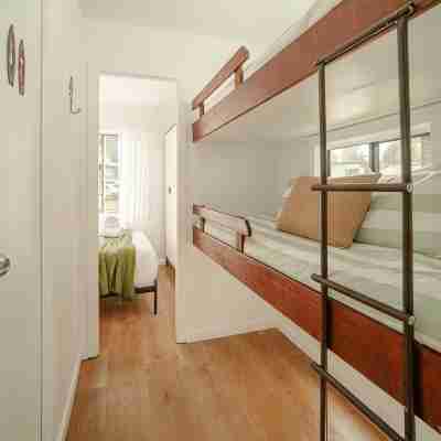 Absolute Waterfront Cabin - Pet Friendly Rooms
