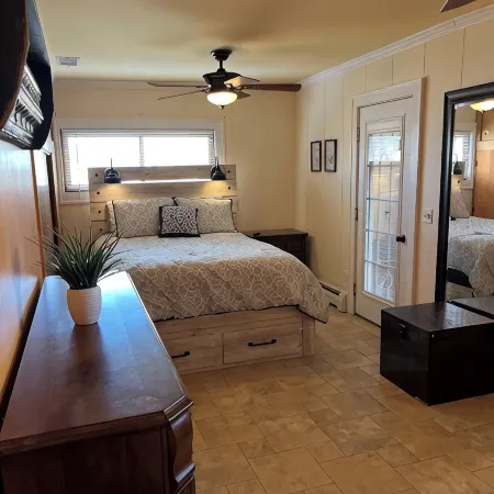 Remodeled 5Br Downtown Oscoda - Walk to Lake Huron Beach - Sleeps 13 - Fire Pit