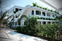 Antares Villa - Beach