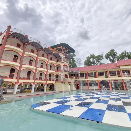 Hotel & Villa Gunung Jempol