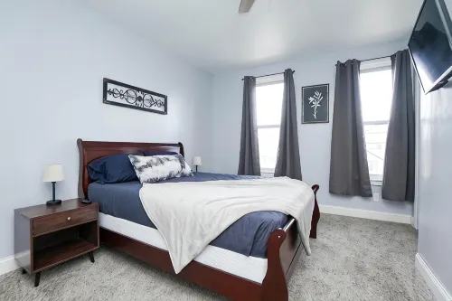 Penthouse Suite* 5-mins to Cedar Point - de charme