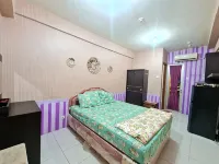 Starlight Studio at Gunawangsa Apartment - 2 tähden