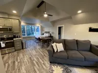 The Rock Tree House - A place to unwind and renew. - Wifi