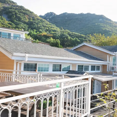 Geojae Sumir Pension
