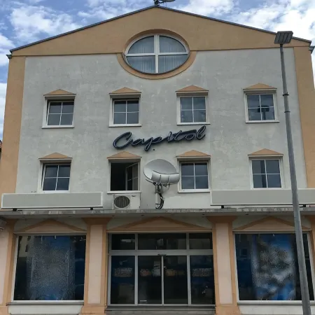 Hotel Capitol Zentrum - 24h -