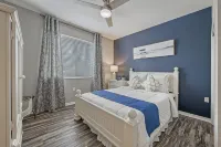 Luxury GreenLinks Condo: Top Rated Golf, Resort Pool,LakeView - close to beaches - 4-Star
