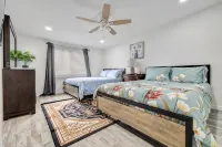 Frisco 4-bedrooms Getaway Hometel with Spa and Outdoor Kitchen - balcón