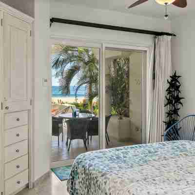 Oceanfront @ Costa Azul! 2Br, on the Beach Now Booking Holidays/Winter/Spring26! Rooms