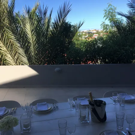 J E T S E T giant stylish Villa at Spanish Water Bay 11 BDR, 24/7 security, gym