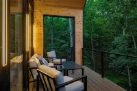 Luxe, Dogsok, Sauna,Hot Tub, FirePit, Bocce, GameRoom! Minutes to Bryce! - 4-Star